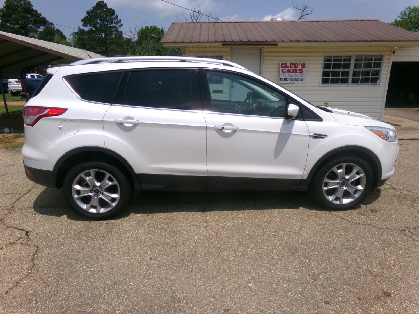 2015 White /Tan Ford Escape Titanium (1FMCU0JX9FU) with an 2.0L Ecoboost engine, automatic transmission, located at 401 First NE, Bearden, AR, 71720, (870) 687-3414, 33.726528, -92.611519 - Photo#25